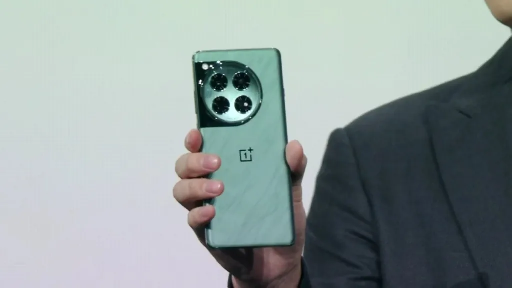 OnePlus 12: Unleashed Masterpiece of Innovation, Power, Performance, and Style 4 OnePlus 12 launch stream